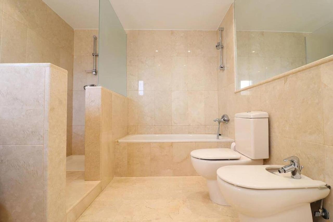 Amazing 3Bedroom Flat With Seafront Views & Pool By Sharingco Marbella Exterior foto